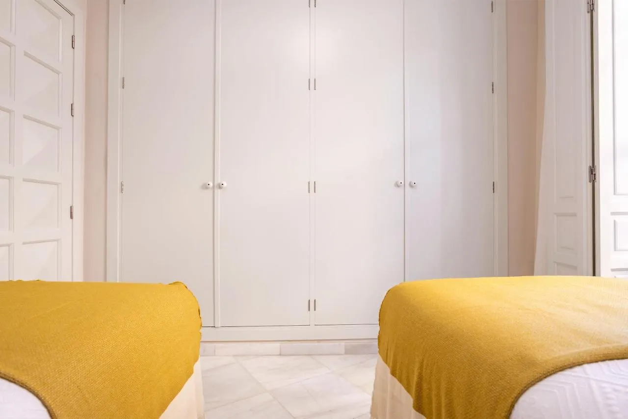 Genteel Home Abades Seville