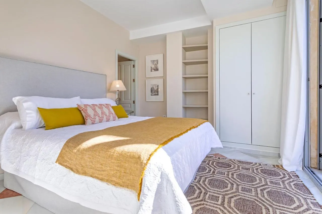 Genteel Home Abades Siviglia Appartamento