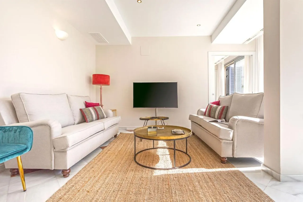 Genteel Home Abades Siviglia 0*,  Spagna